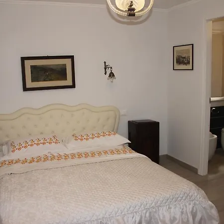 Millenovecento Apartment *